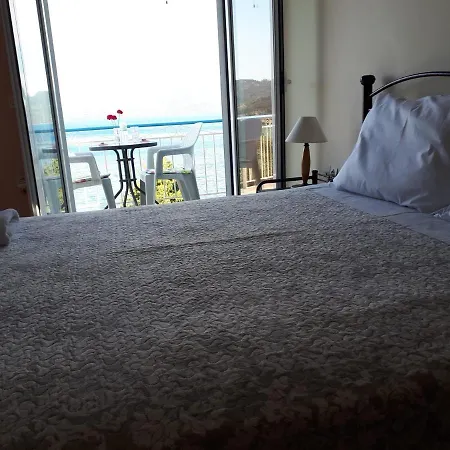 Pantheon Apartament *