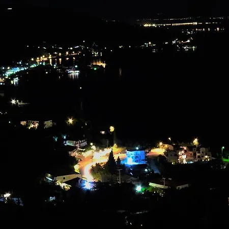 Apartament Pantheon *